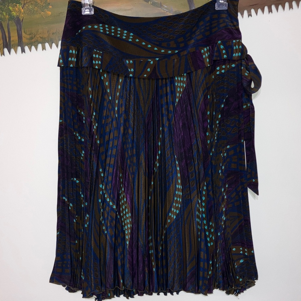 Salvatore Ferragamo Blue and Brown and Purple A-Line Skirt Size 12. 100% Silk. - Picture 4 of 10
